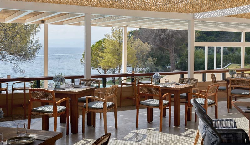 ELIVI SKIATHOS - GRACE RESTAURANT EXTERIOR